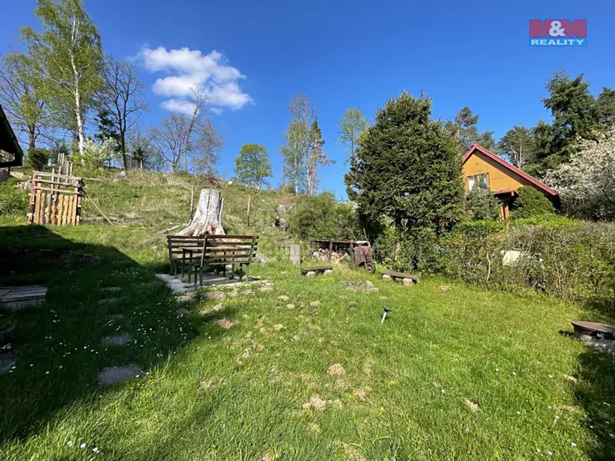 Prodej chaty 33 m², pozemek 287 m²