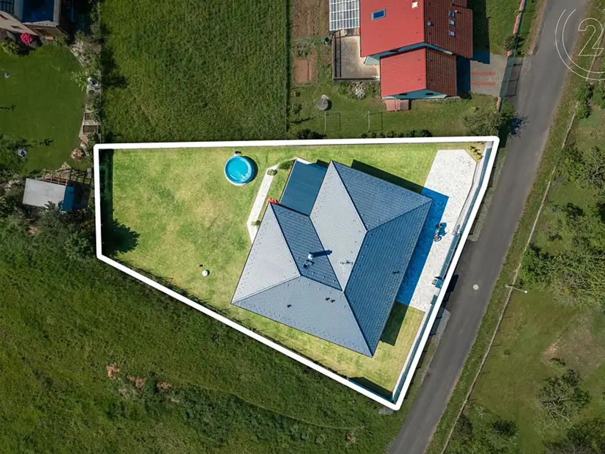 Prodej domu 226 m², pozemek 987 m²