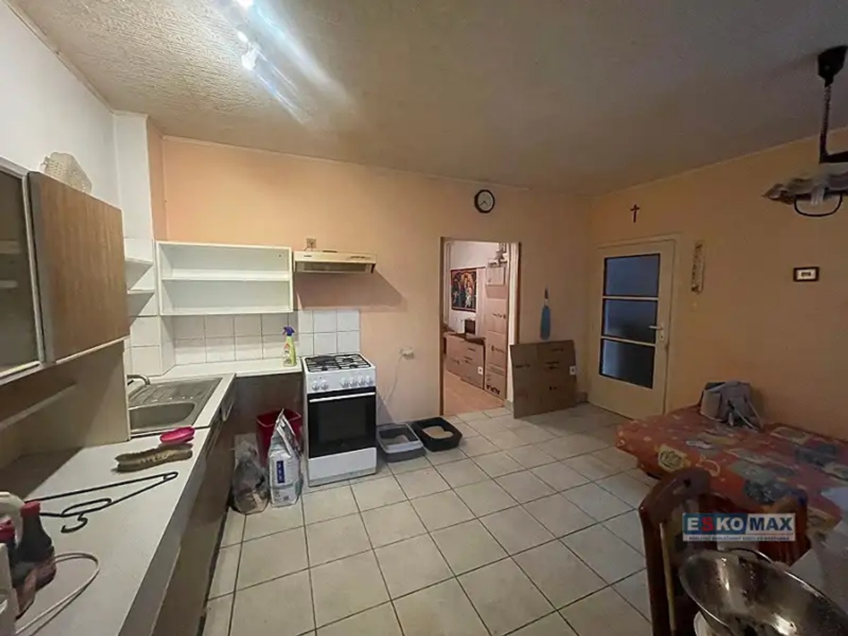 Prodej domu 300 m², pozemek 688 m²