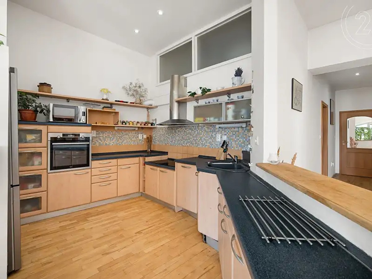 Prodej bytu 4+kk 145 m²