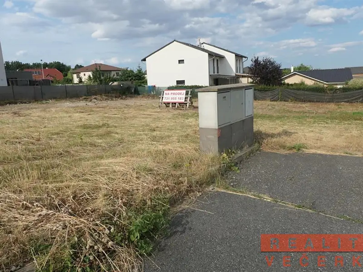 Prodej stavebního pozemku 794 m²