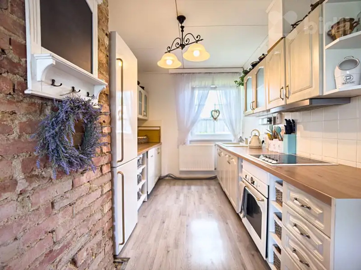 Prodej domu 140 m², pozemek 1375 m²