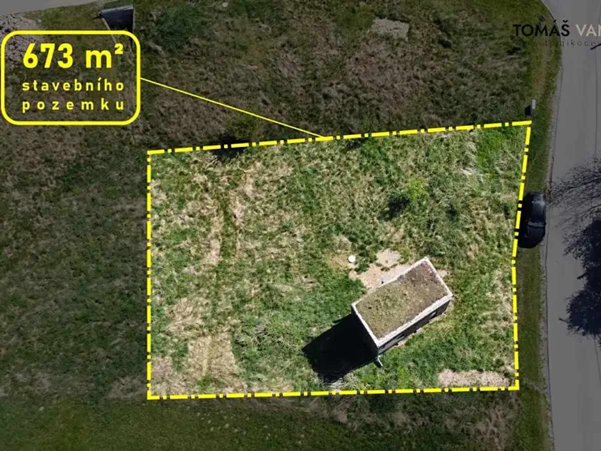 Prodej stavebního pozemku 673 m²