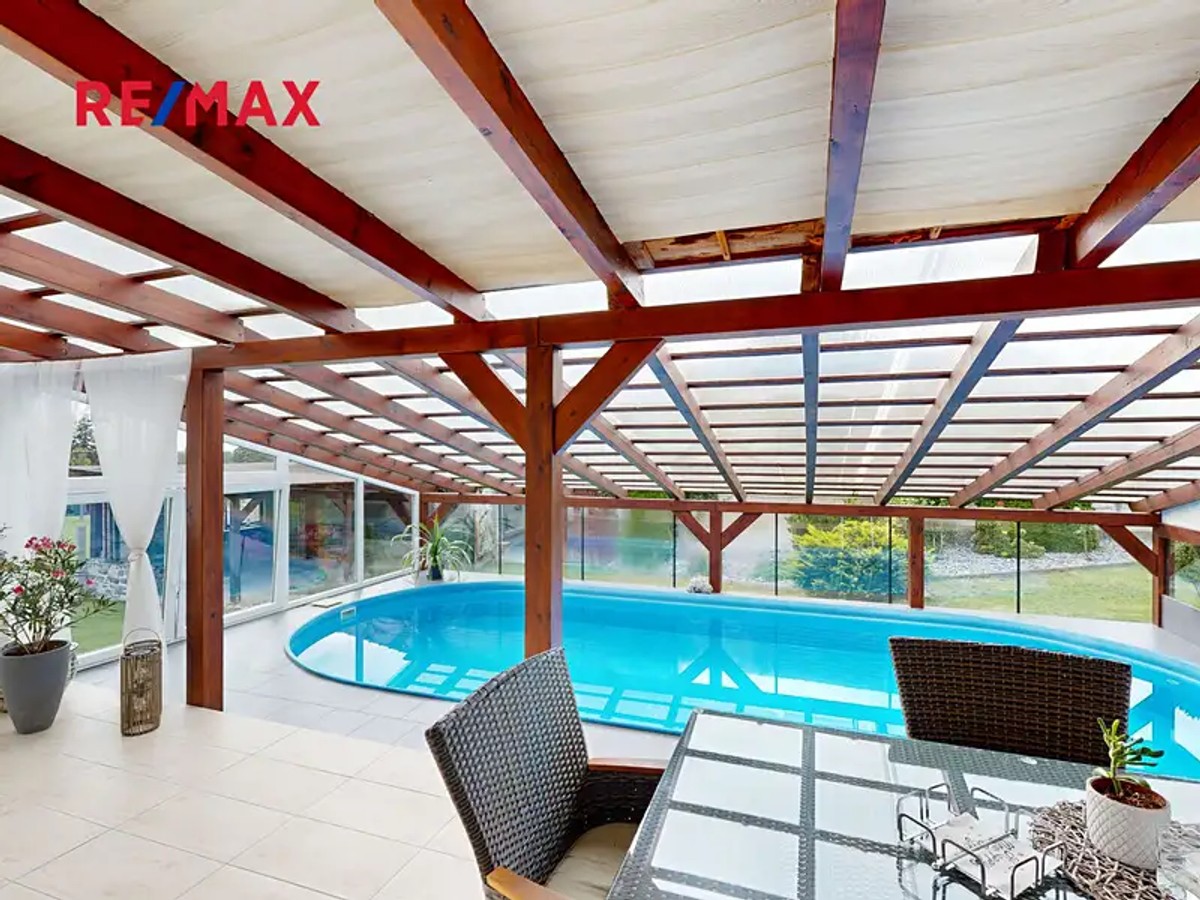 Prodej domu 186 m², pozemek 1068 m²