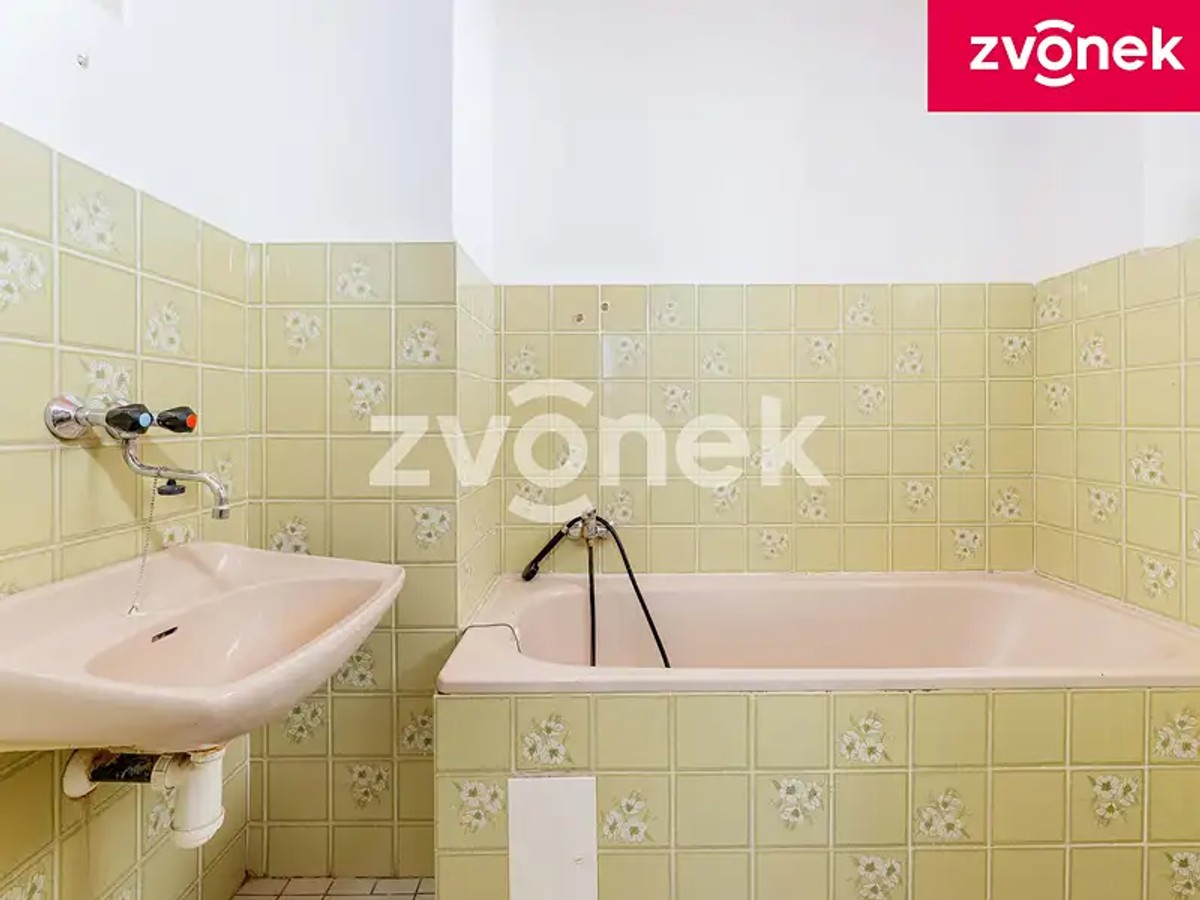 Prodej domu 234 m², pozemek 800 m²
