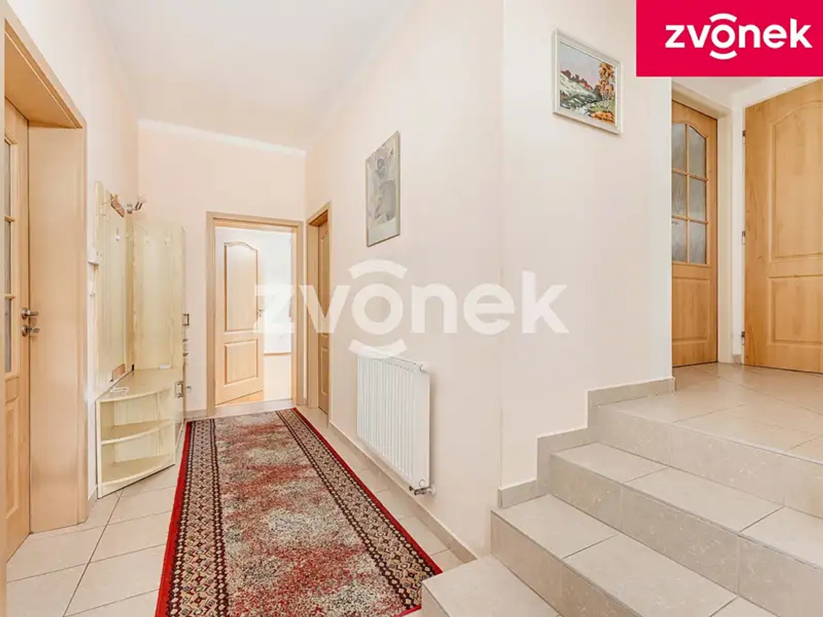 Prodej vily 218 m², pozemek 531 m²