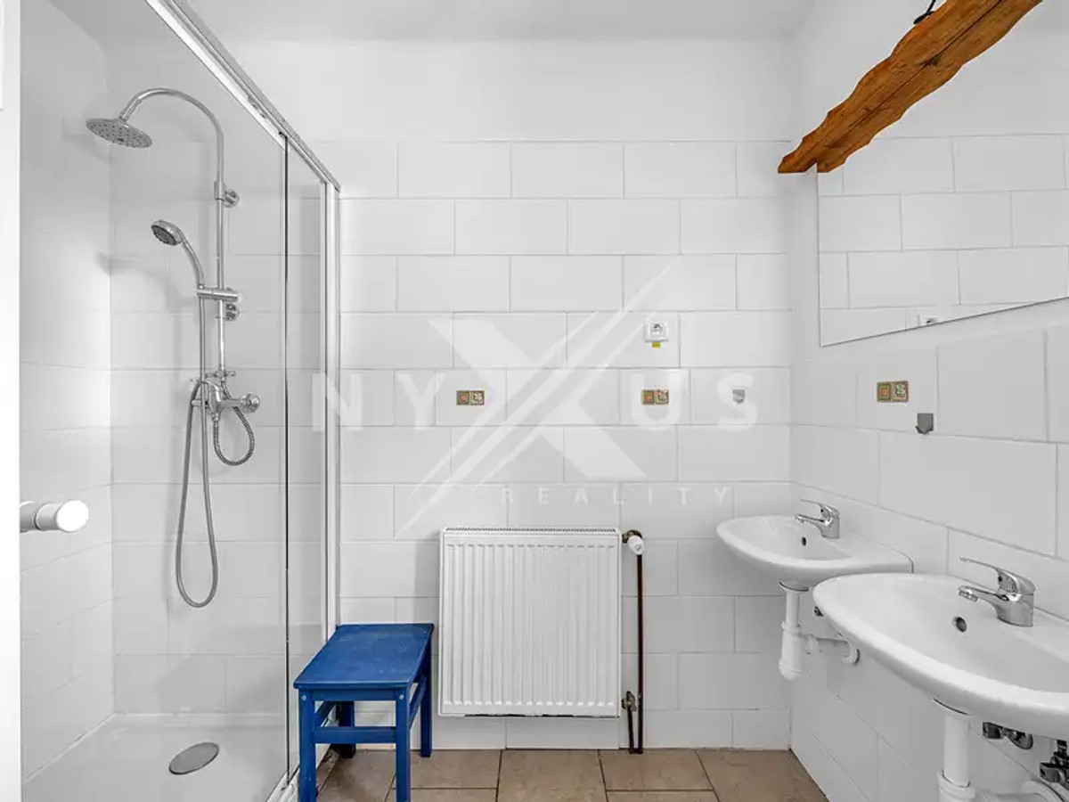 Prodej chalupy 668 m², pozemek 2102 m²