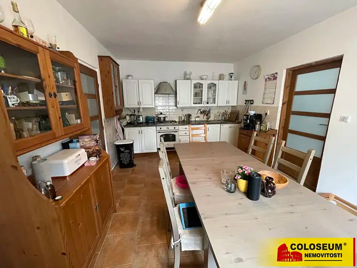 Prodej domu 100 m², pozemek 330 m²