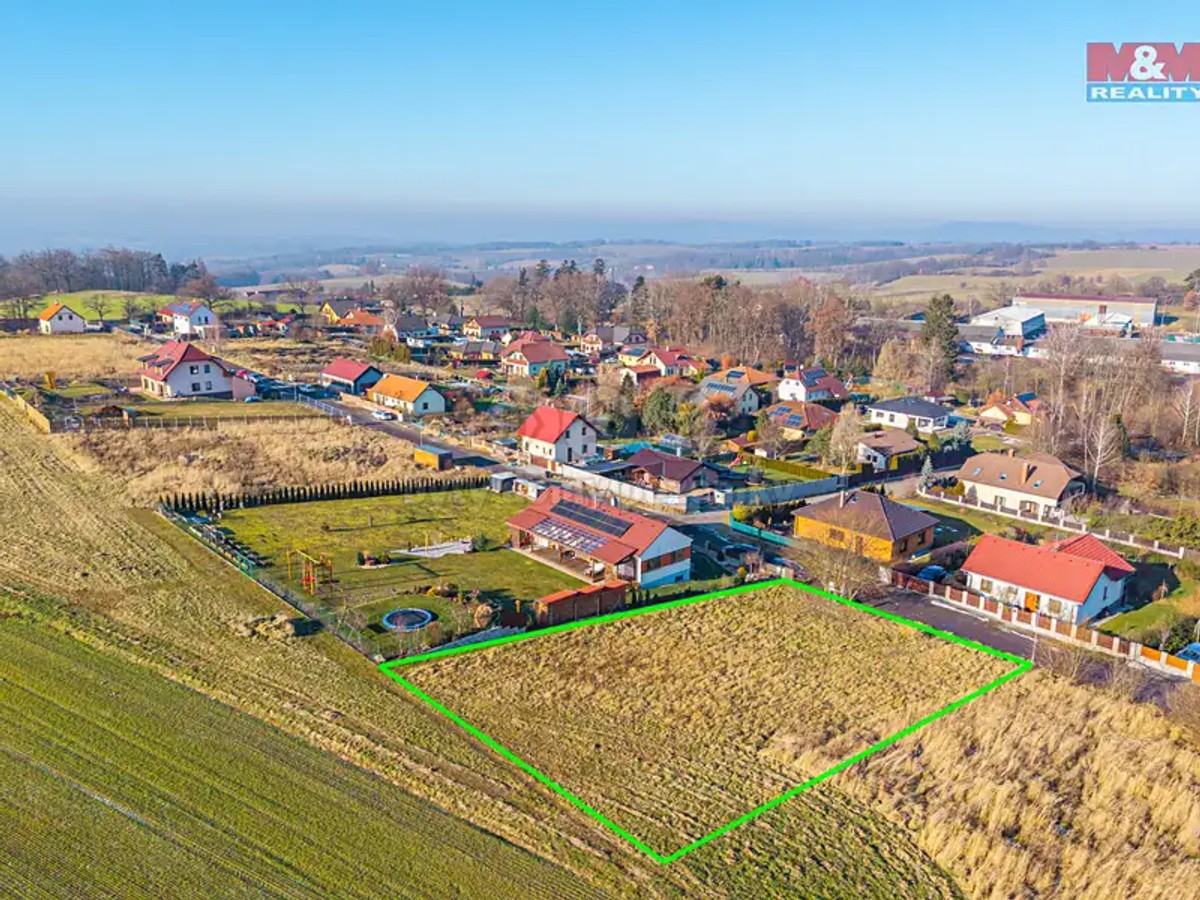 Prodej stavebního pozemku 1085 m²