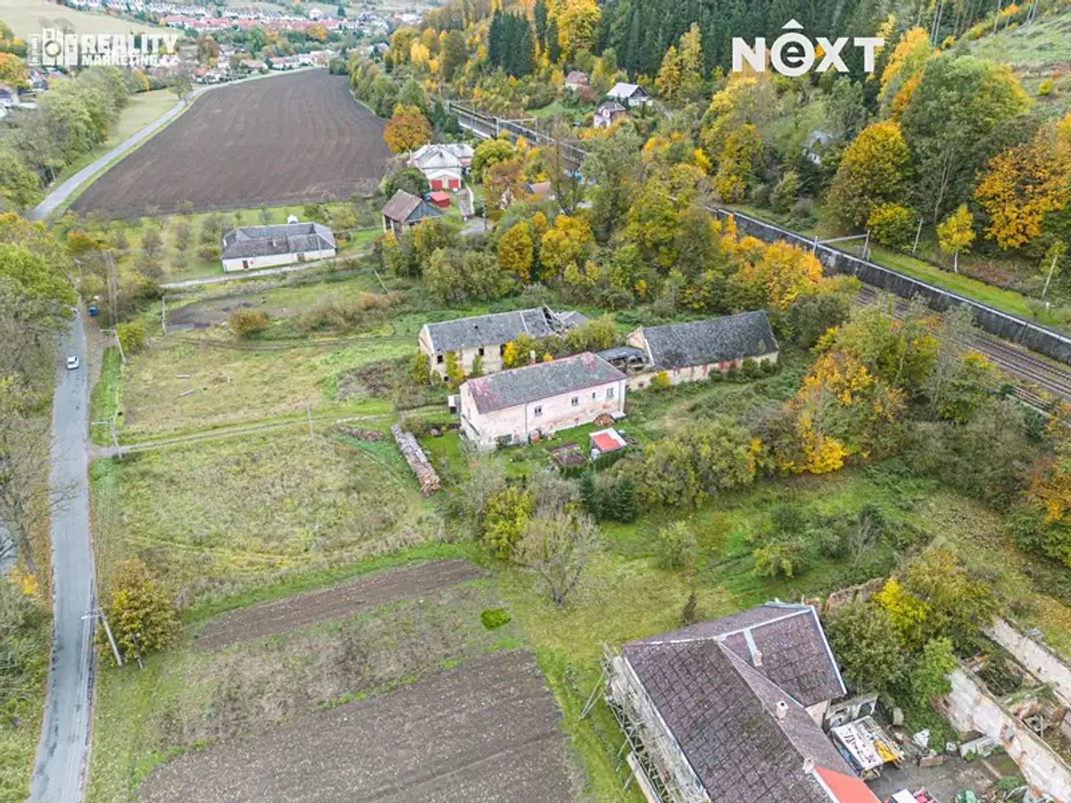 Prodej stavebního pozemku 5040 m²