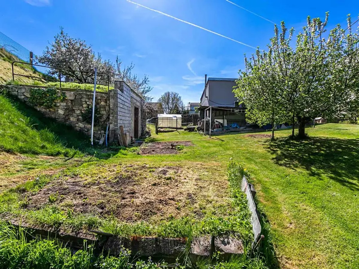 Prodej domu 183 m², pozemek 1698 m²