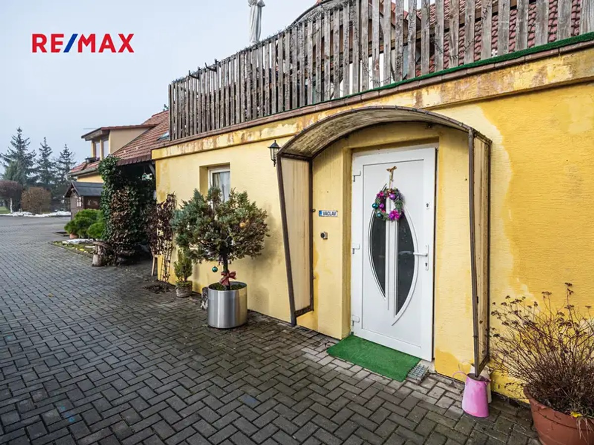 Prodej domu 350 m², pozemek 1872 m²