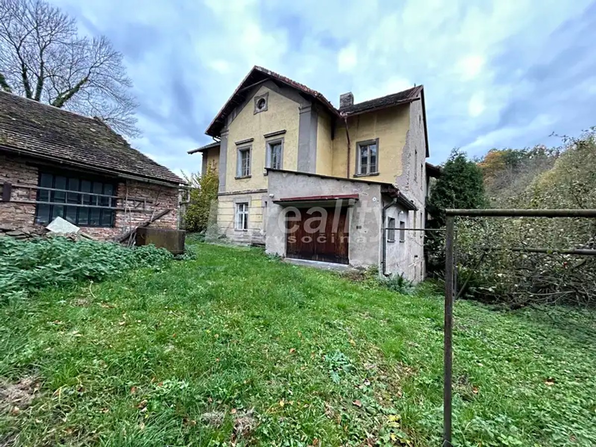 Prodej domu 271 m², pozemek 760 m²