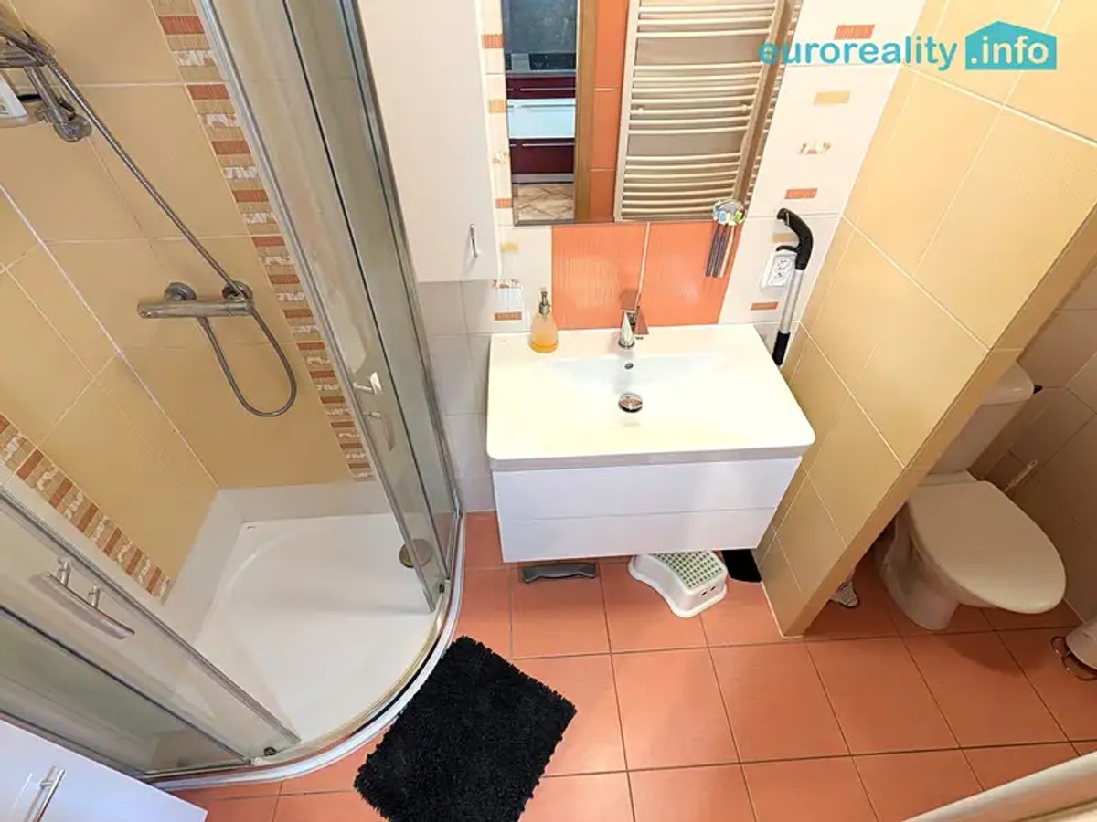 Prodej domu 180 m², pozemek 790 m²