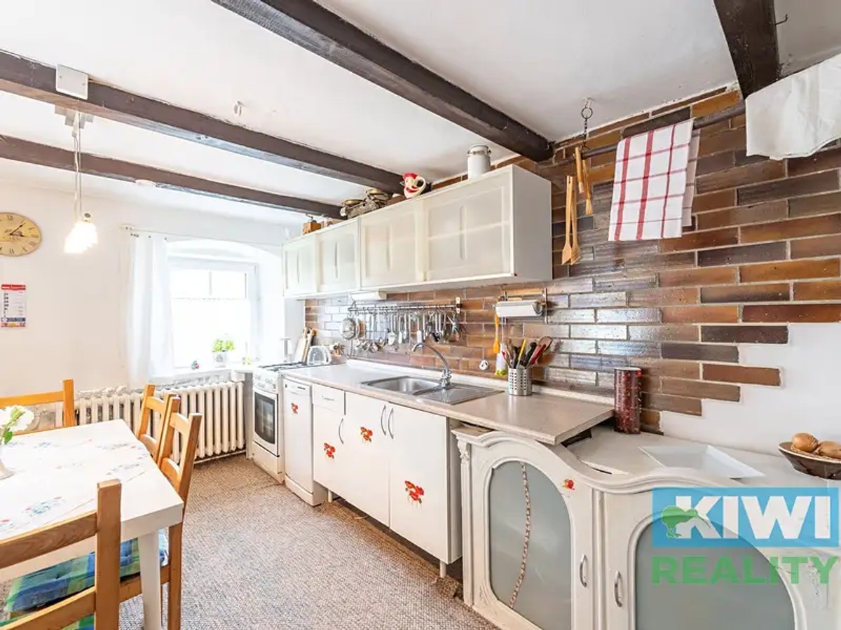 Prodej domu 100 m², pozemek 281 m²