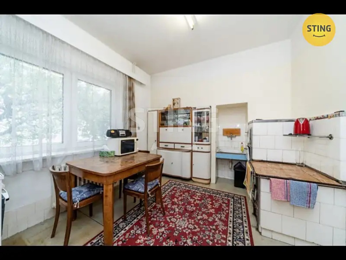 Prodej domu 360 m², pozemek 724 m²