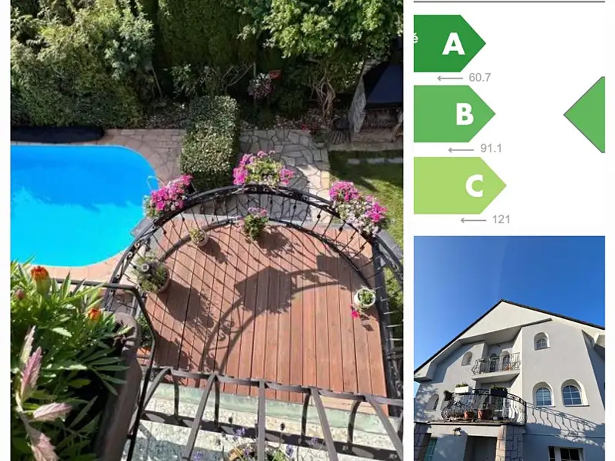 Prodej domu 440 m², pozemek 698 m²