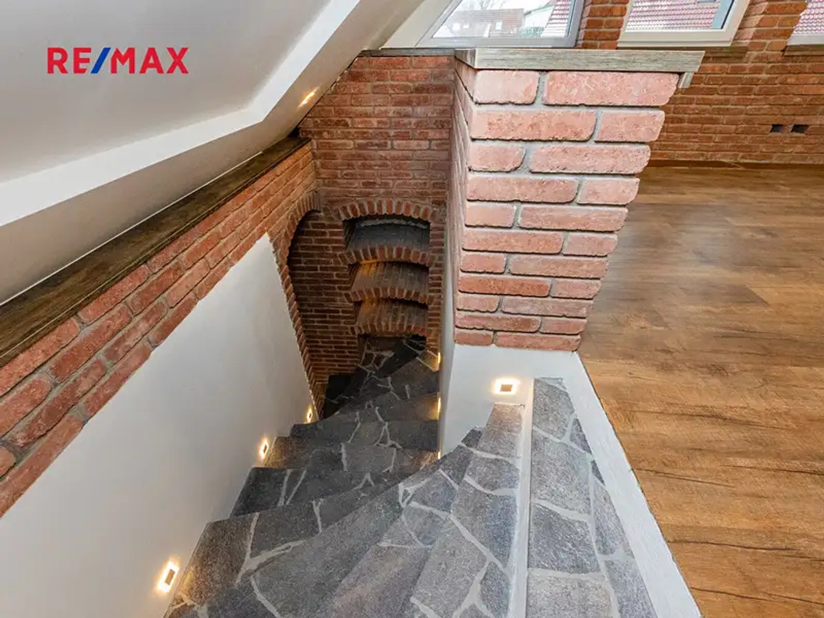 Prodej domu 382 m², pozemek 420 m²