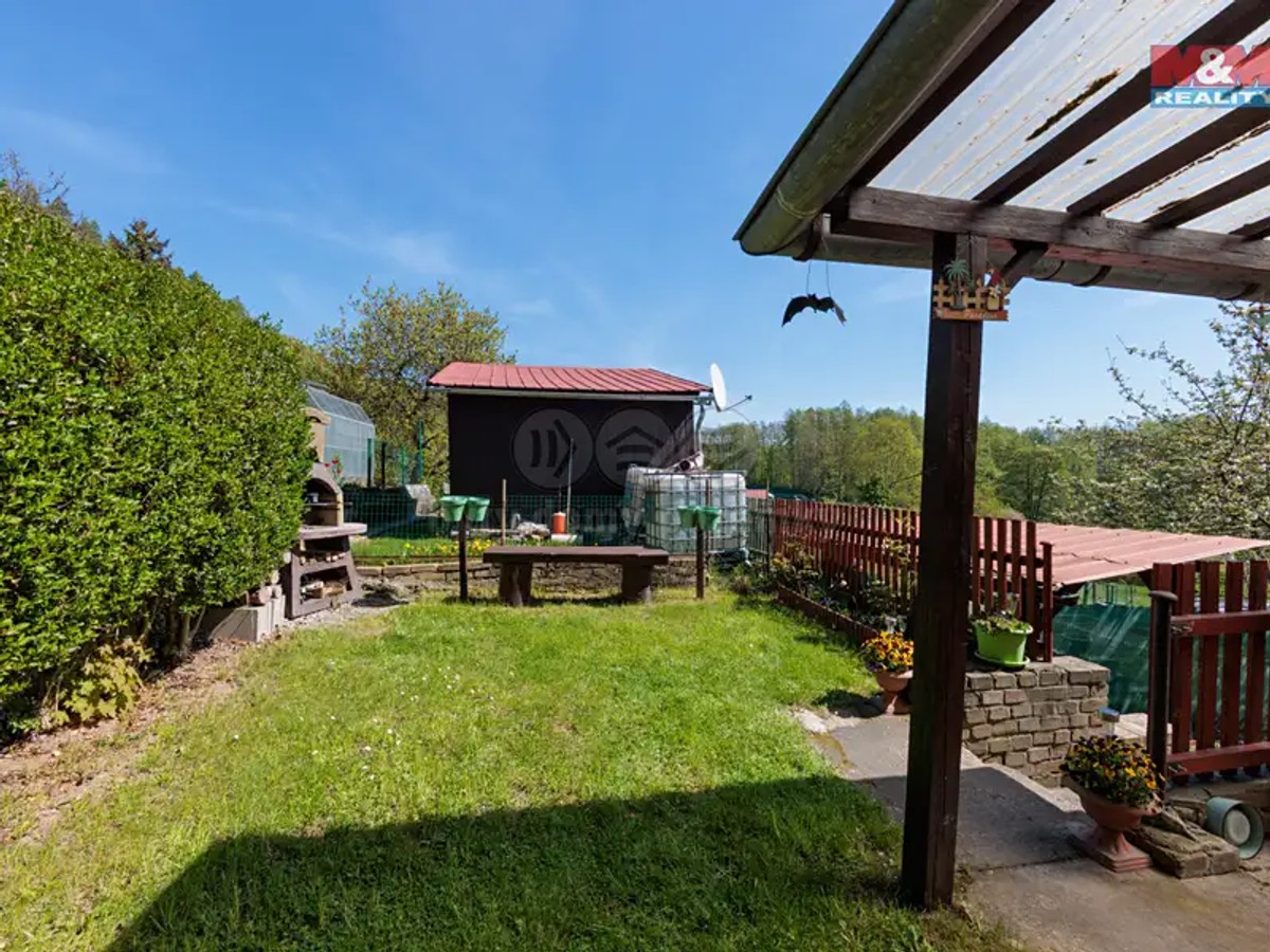 Prodej chaty 17 m², pozemek 437 m²