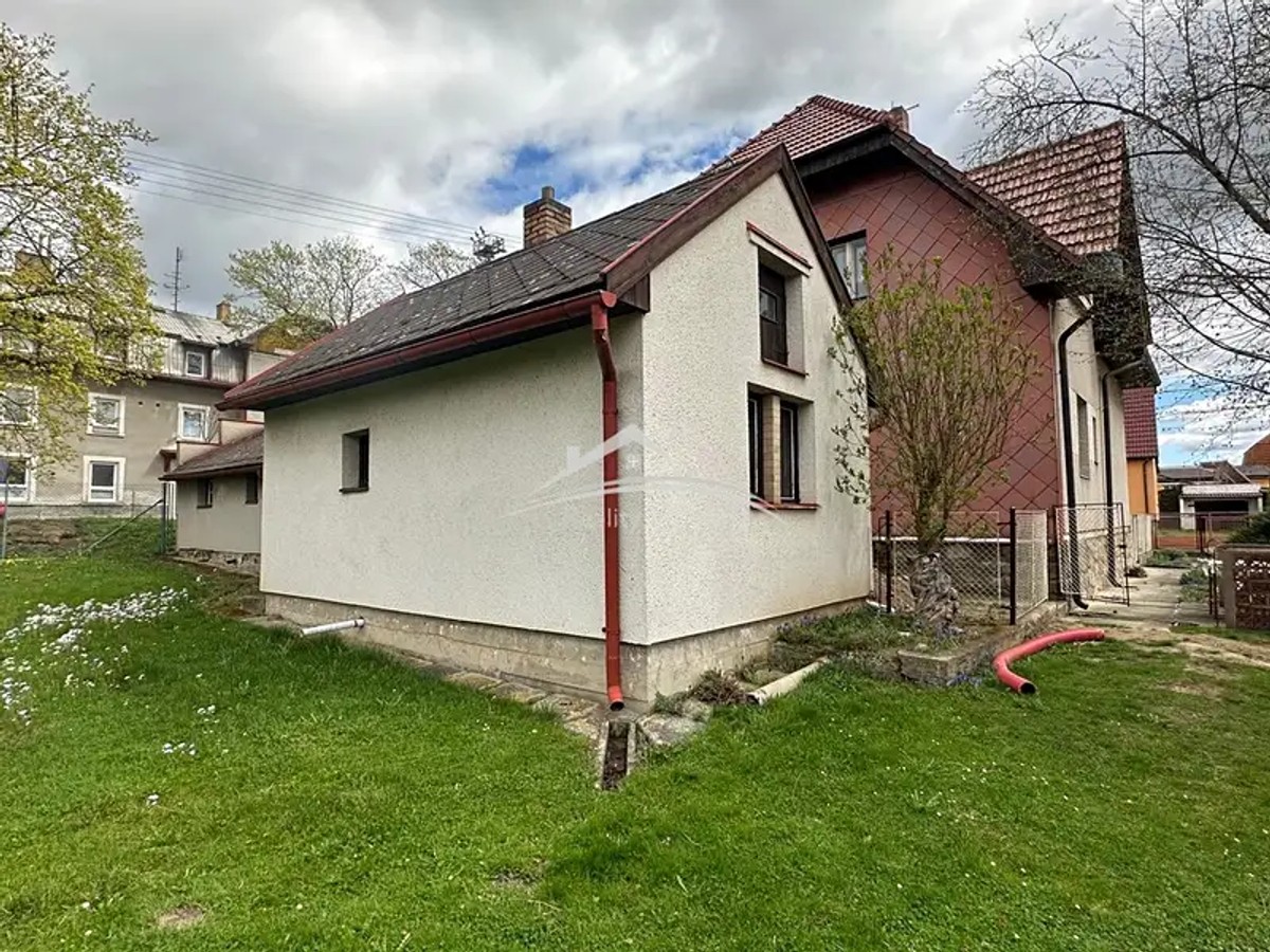 Prodej chalupy 140 m², pozemek 852 m²