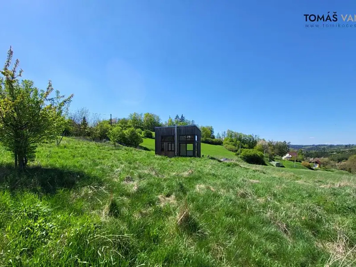 Prodej stavebního pozemku 673 m²