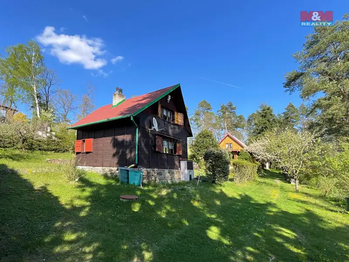 Prodej chaty 33 m², pozemek 287 m²