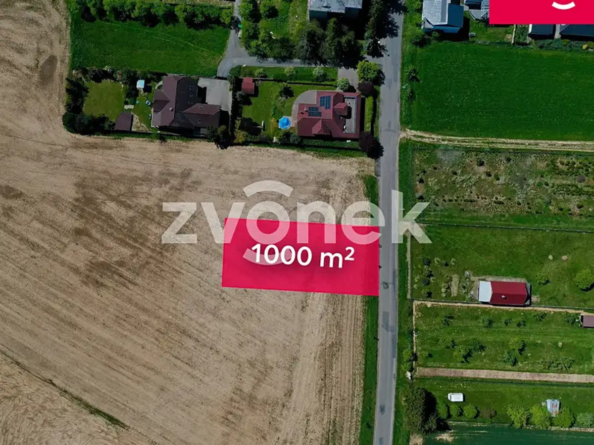 Prodej stavebního pozemku 1000 m²