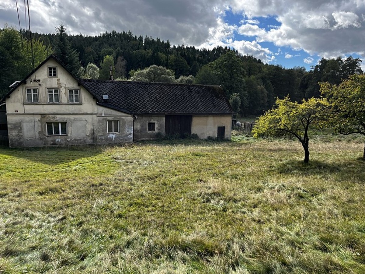 Prodaný dům 200 m², pozemek 3375 m²