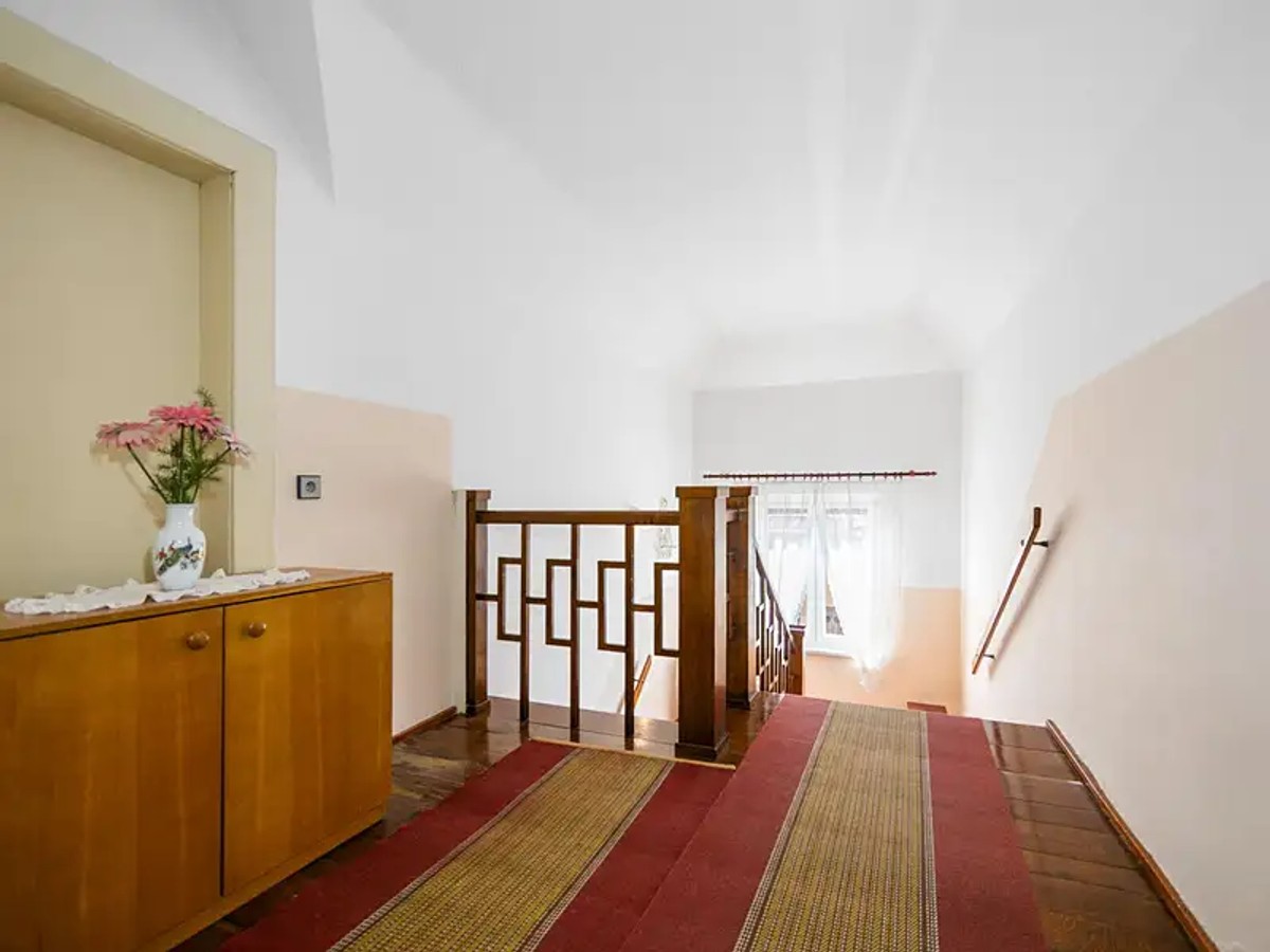 Prodej domu 183 m², pozemek 1698 m²