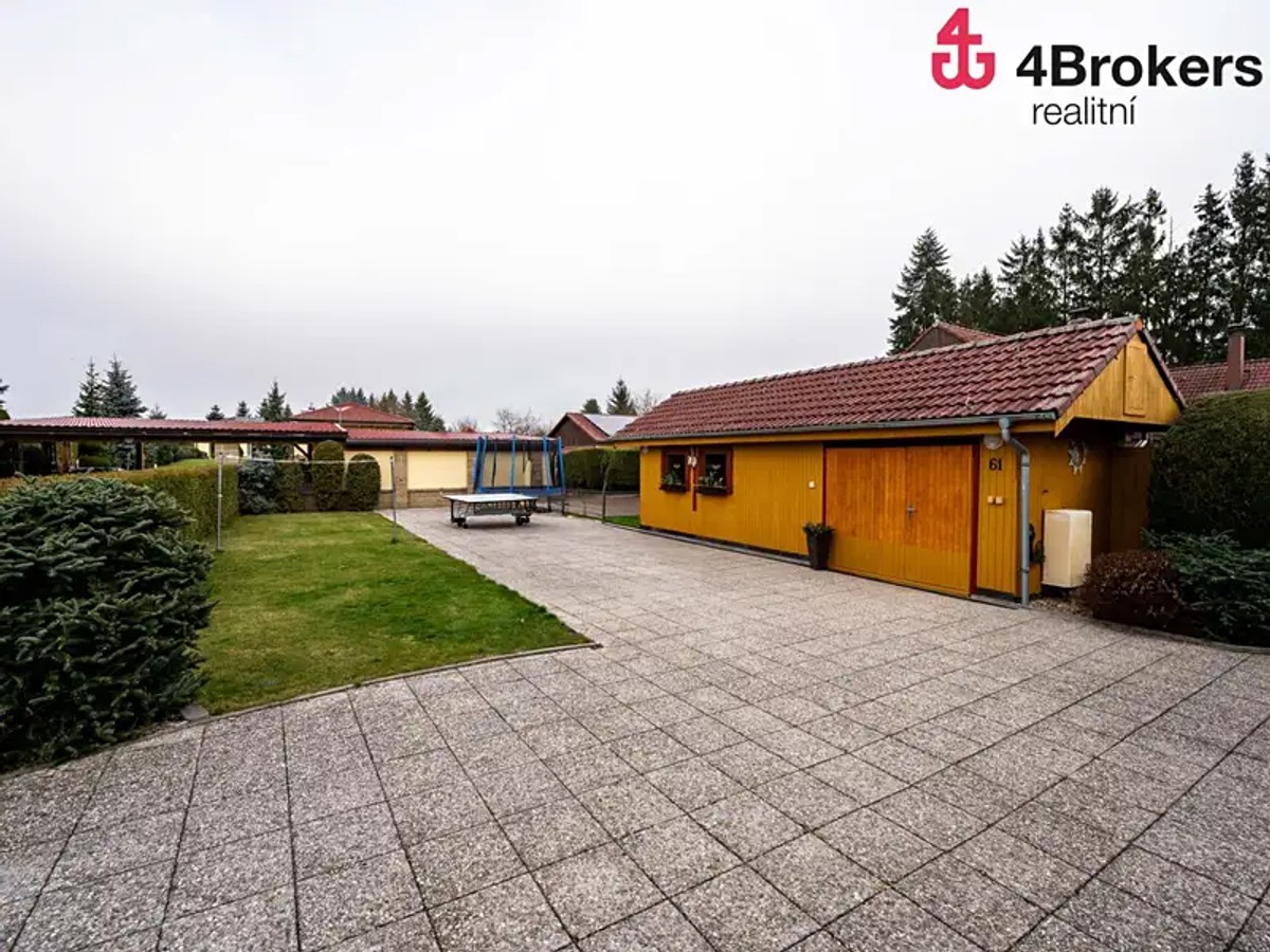 Prodej domu 250 m², pozemek 2816 m²