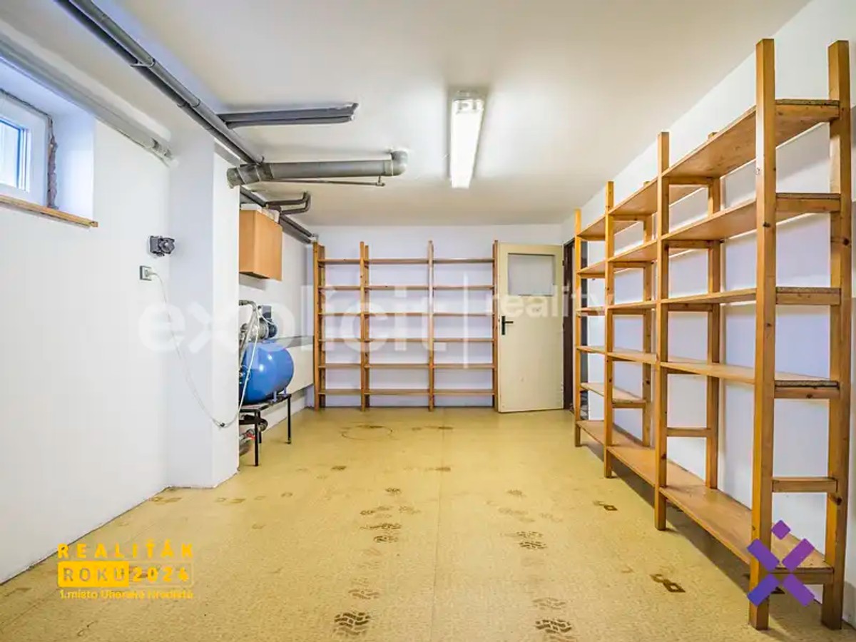 Prodej domu 147 m², pozemek 2555 m²