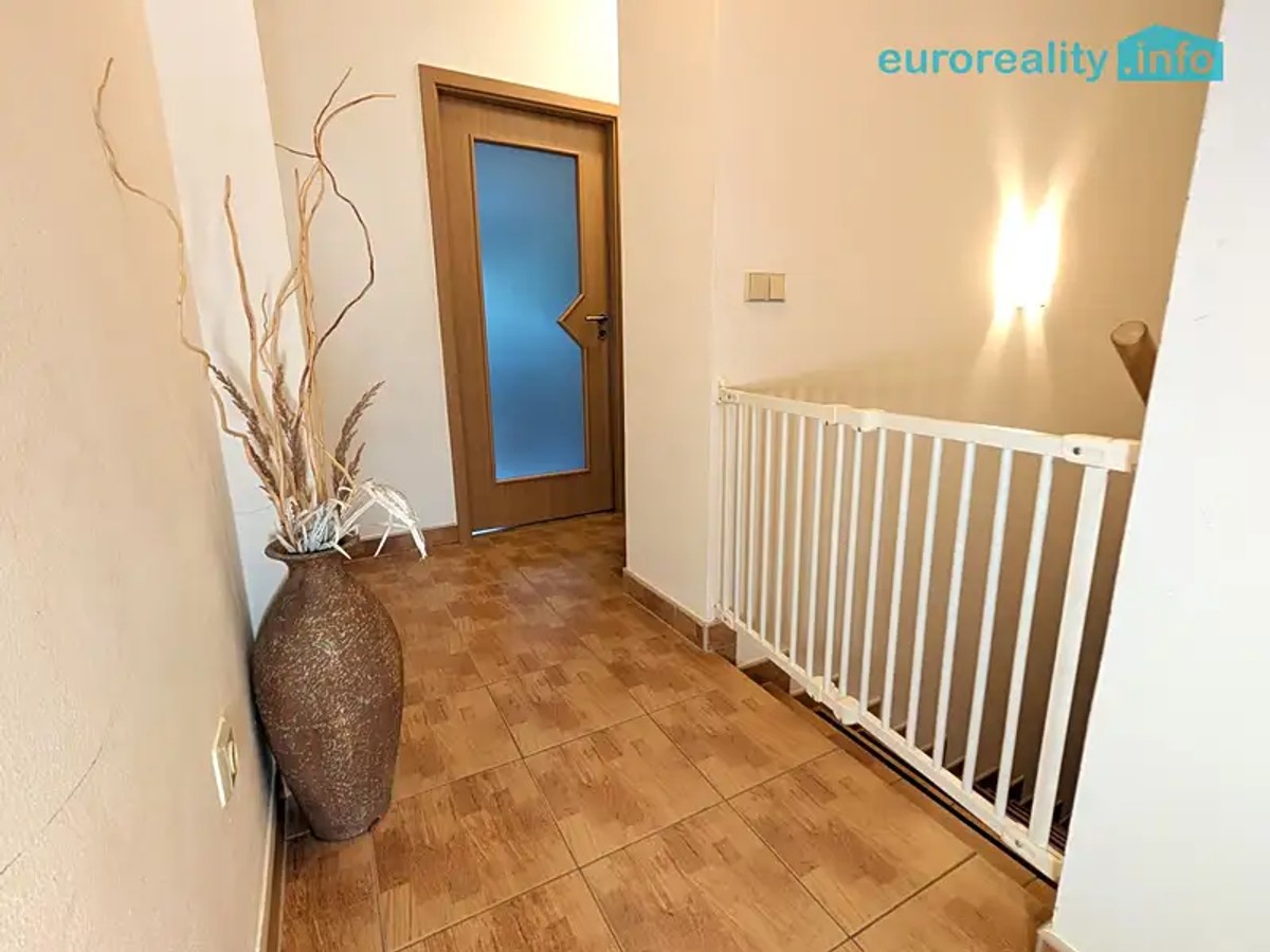 Prodej domu 180 m², pozemek 790 m²