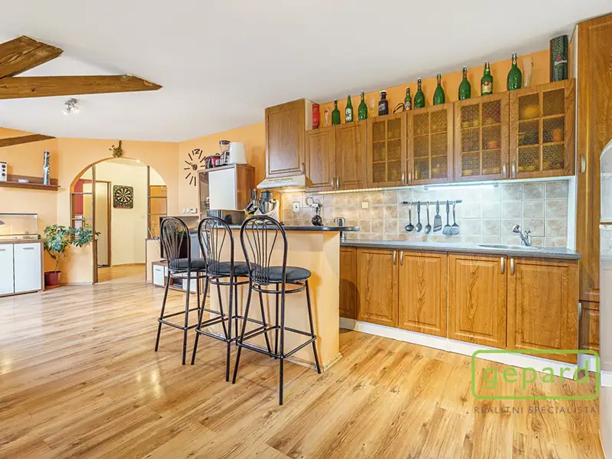 Prodej bytu 3+1 90 m²