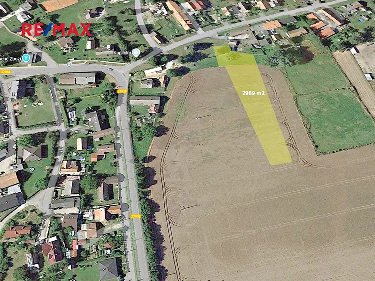 Prodej stavebního pozemku 2989 m²