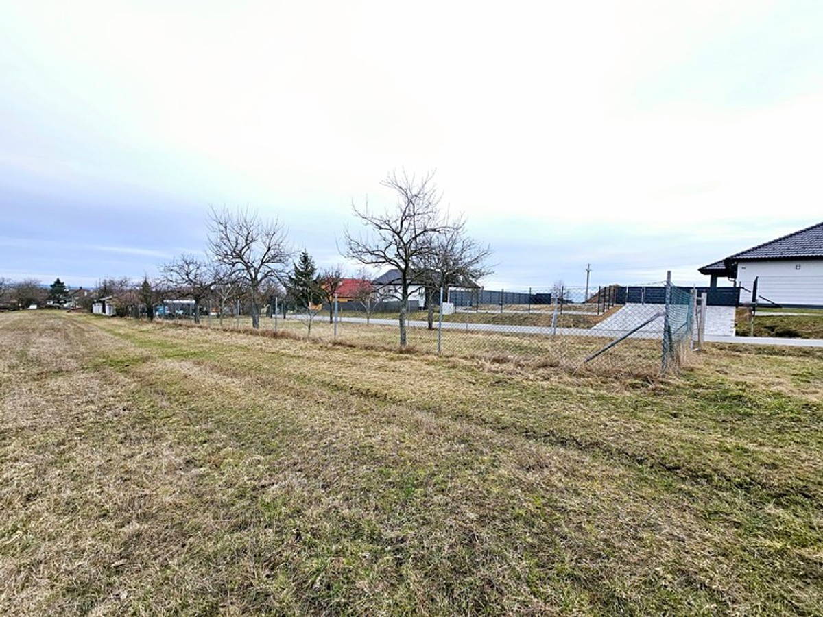 Prodej stavebního pozemku 679 m²
