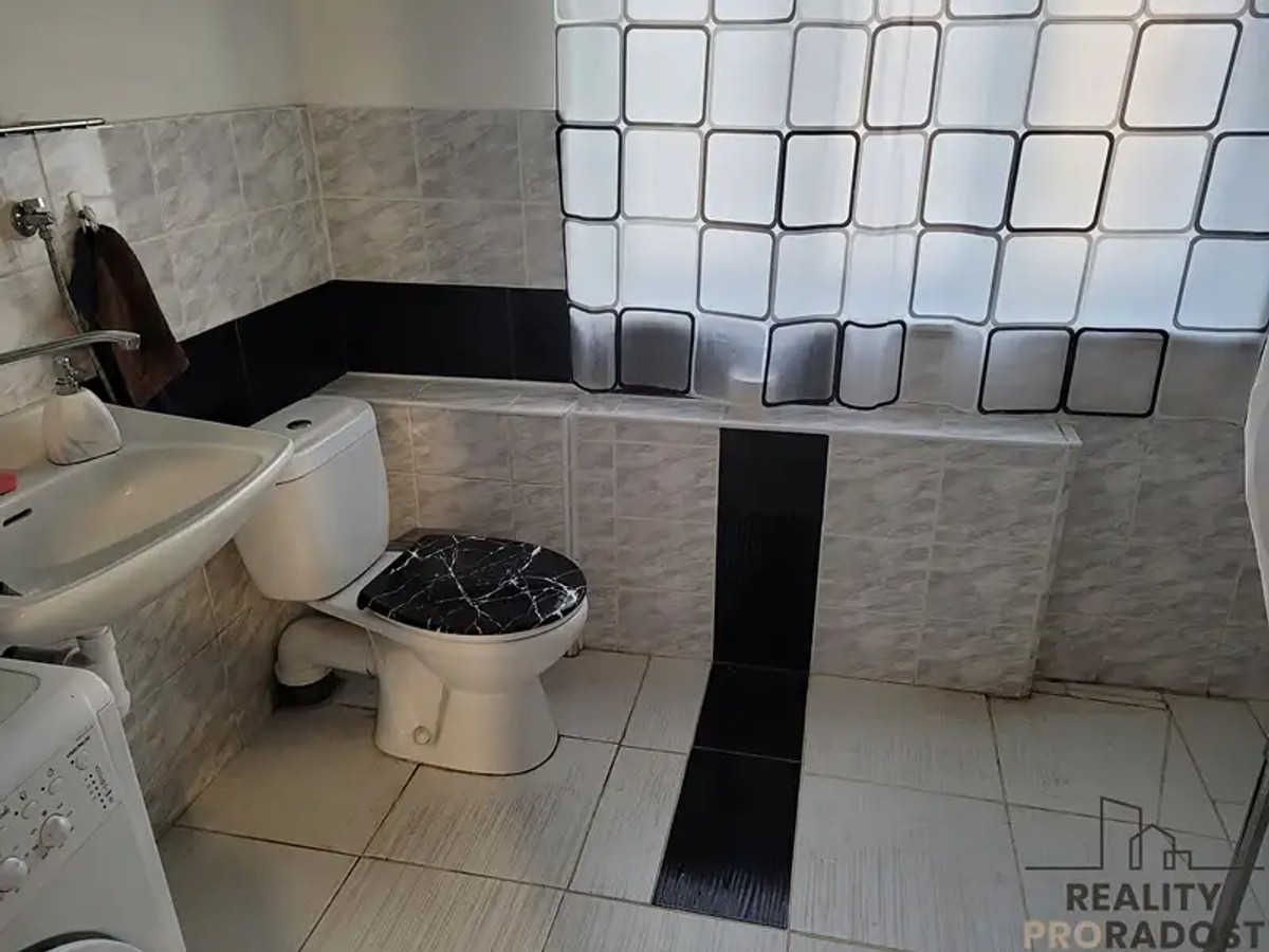 Prodej domu 90 m², pozemek 2454 m²