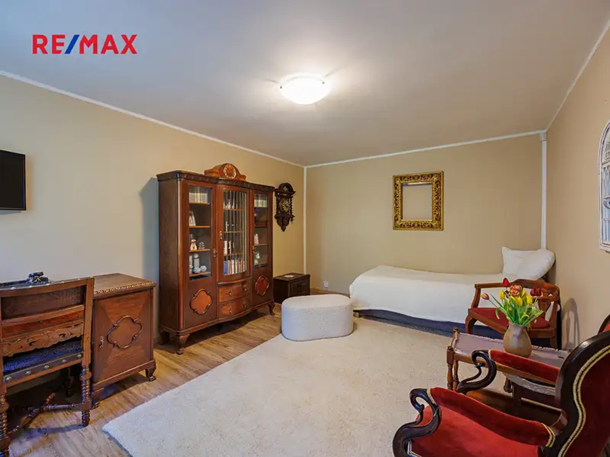 Prodej domu 204 m², pozemek 1737 m²