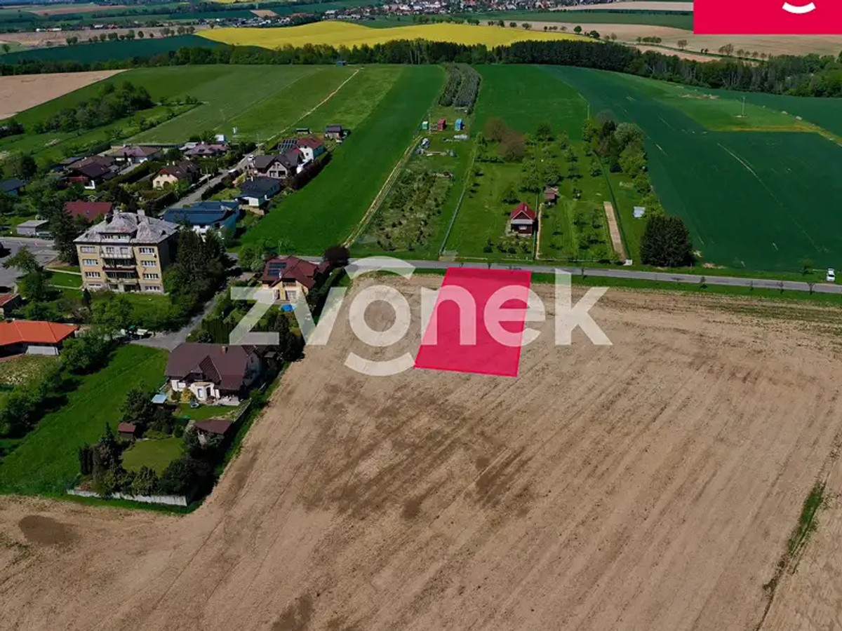 Prodej stavebního pozemku 1000 m²