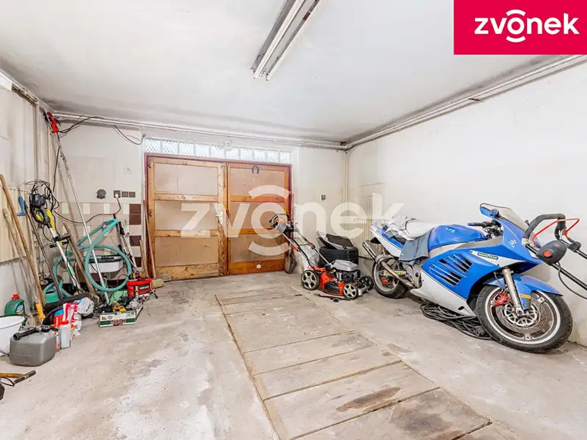 Prodej domu 234 m², pozemek 800 m²
