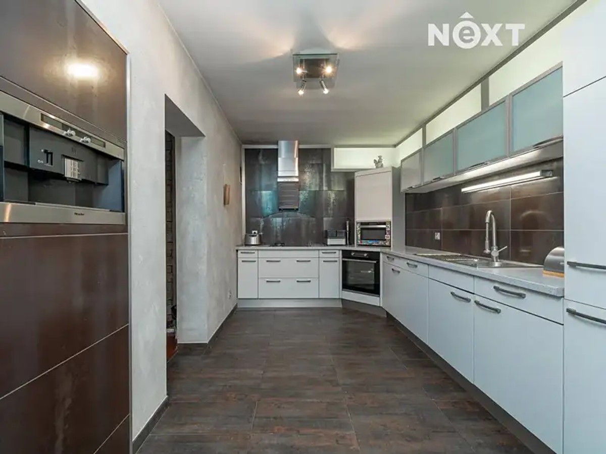 Prodej domu 218 m², pozemek 3501 m²