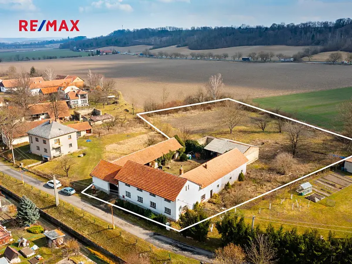 Prodej zemědělské usedlosti 145 m², pozemek 6222 m²