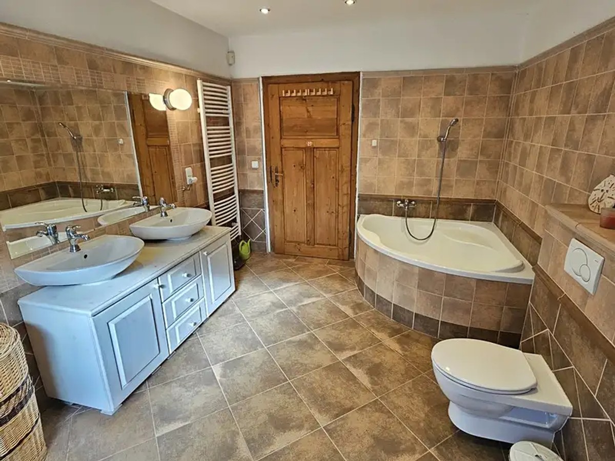 Prodej domu 250 m², pozemek 1117 m²