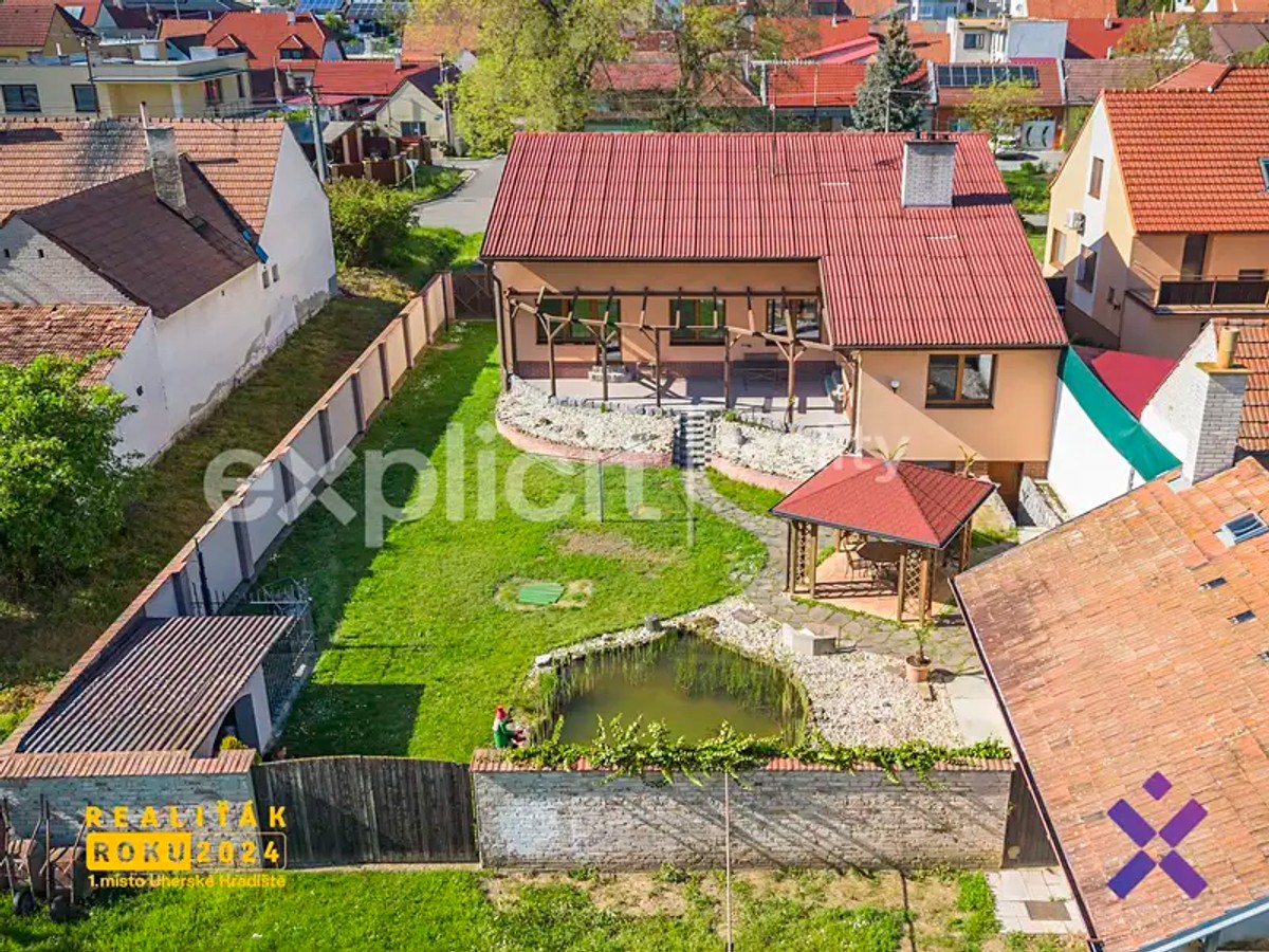 Prodej domu 147 m², pozemek 2555 m²