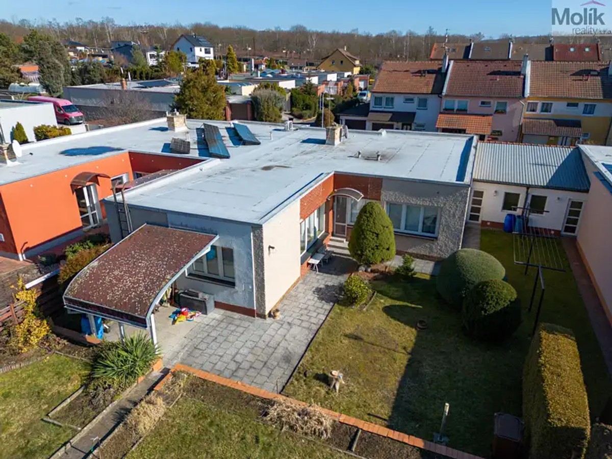 Prodej domu 180 m², pozemek 811 m²