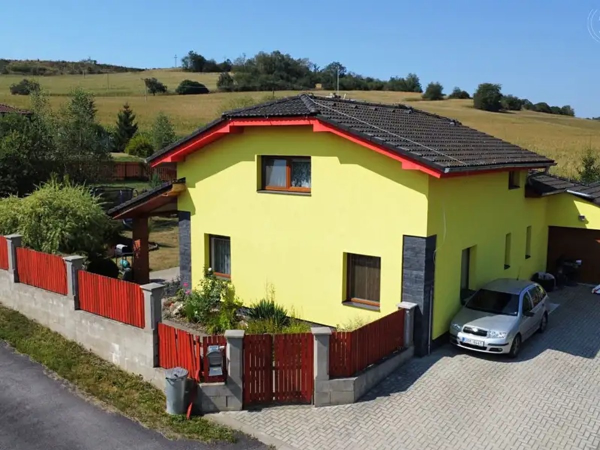 Prodej domu 131 m², pozemek 869 m²