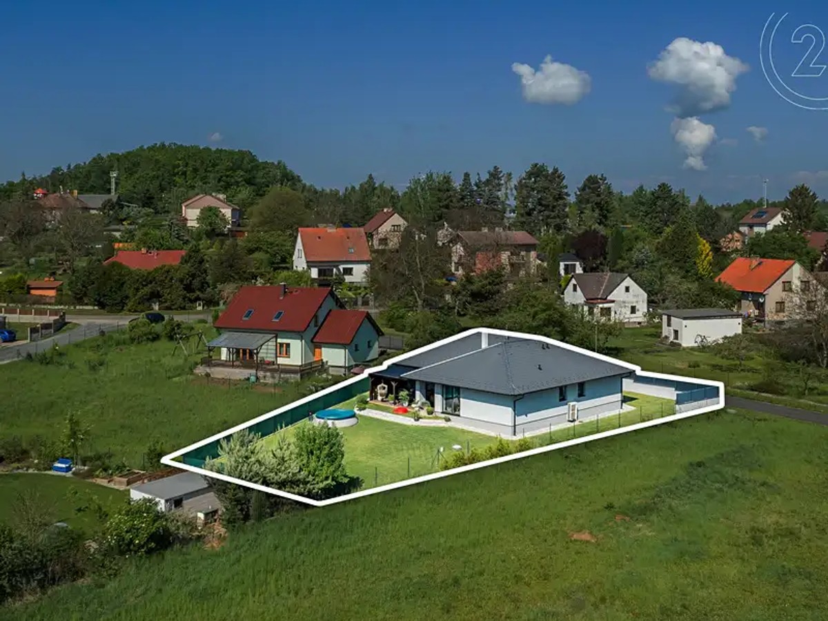 Prodej domu 226 m², pozemek 987 m²