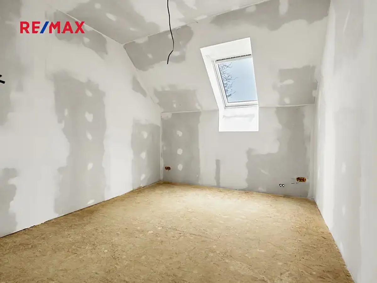 Prodej domu 302 m², pozemek 831 m²