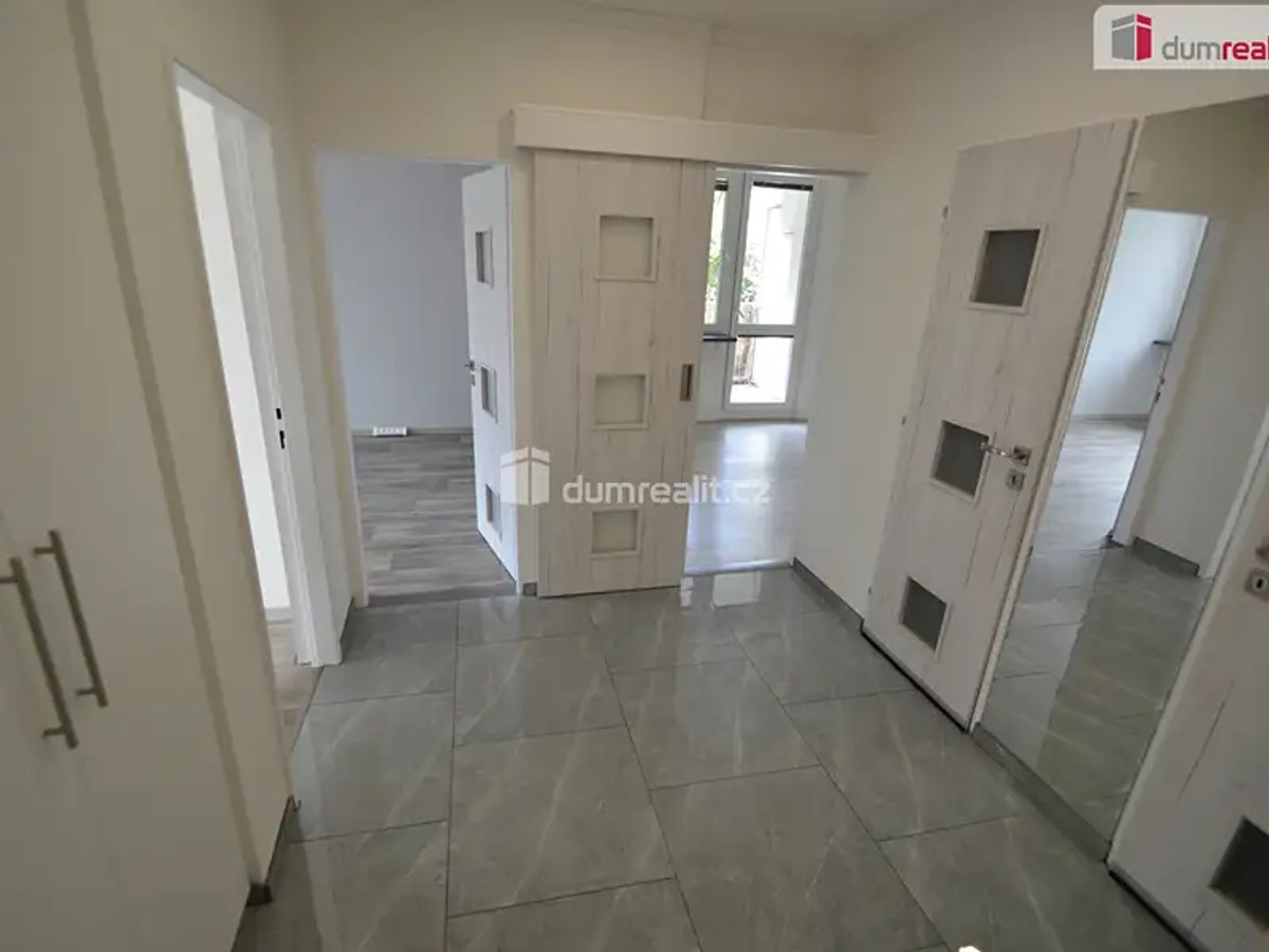 Prodej bytu 4+1 76 m²