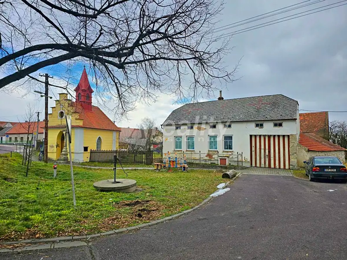 Prodej zemědělské usedlosti 320 m², pozemek 2468 m²