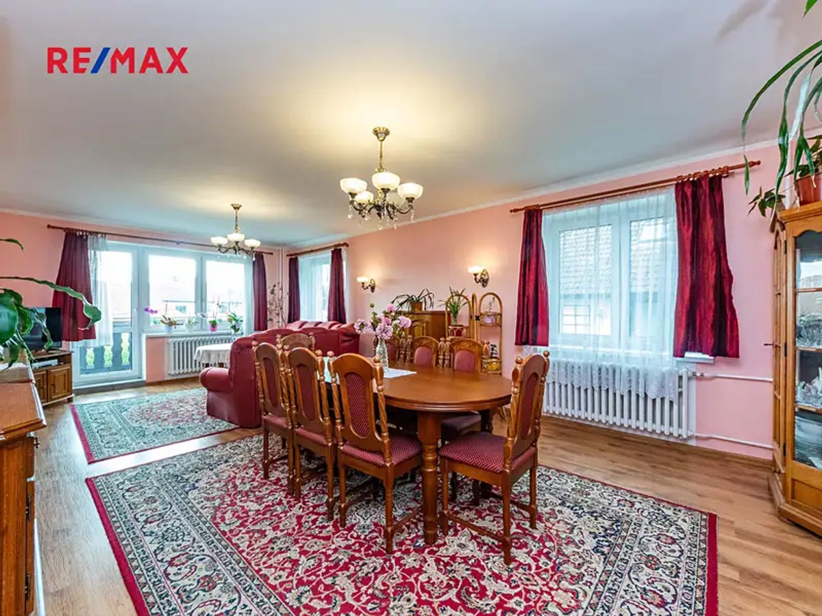 Prodej domu 312 m², pozemek 600 m²
